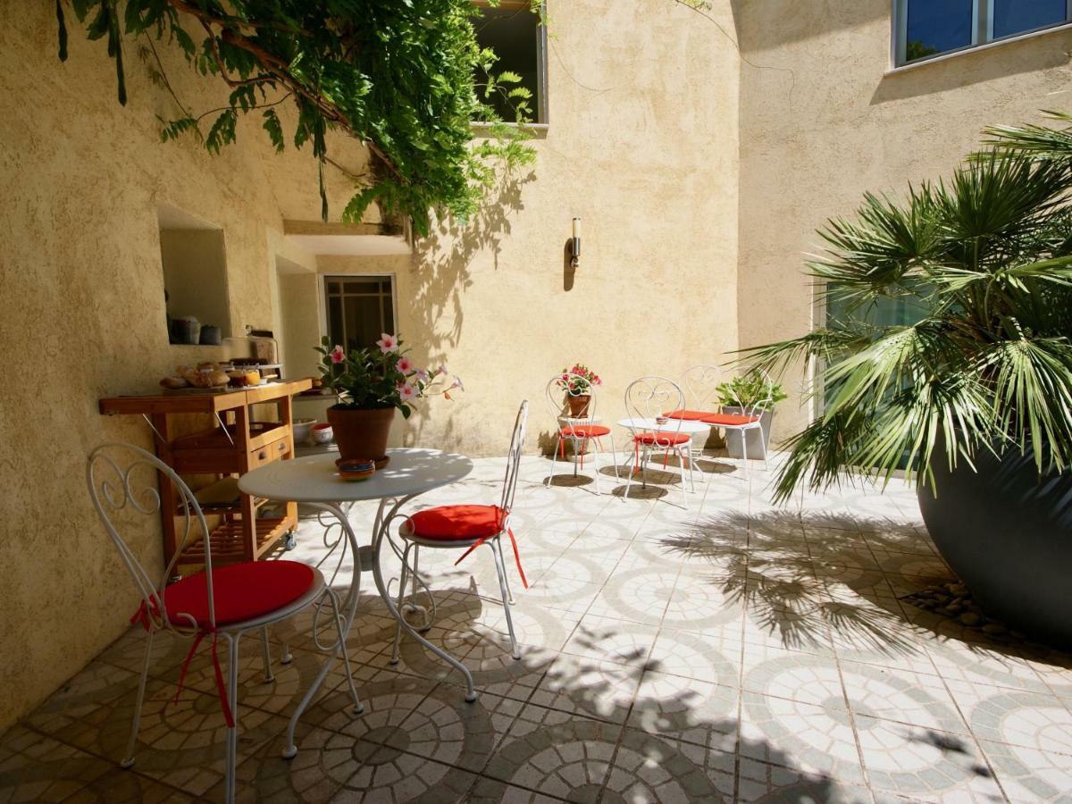 Couette Et Cafe Otel Montpellier Dış mekan fotoğraf
